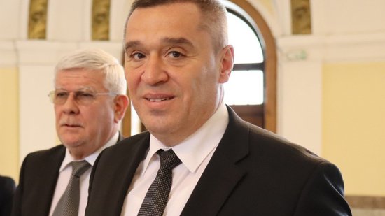 Георги Тахов прие поста на служебен министър на земеделието и храните от Кирил Вътев